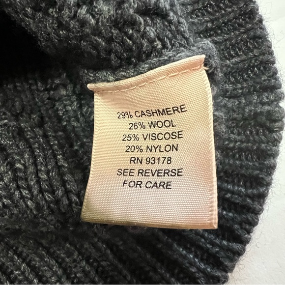 Philosophy Cashmere Wool blend Grey Black Cable Knit Sweater Semi Crop Sz Small - Picture 6 of 6